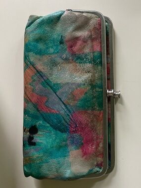 Hobo Lauren Colorful Abstract Leather Clutch - Teal & Coral Brushstroke Print